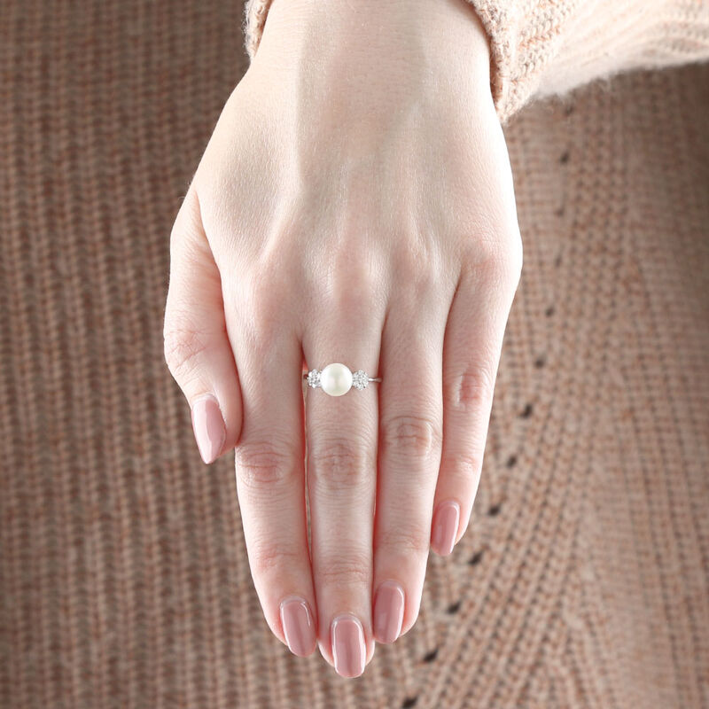 Cultured Freshwater Button Pearl Ring 14K image number 1