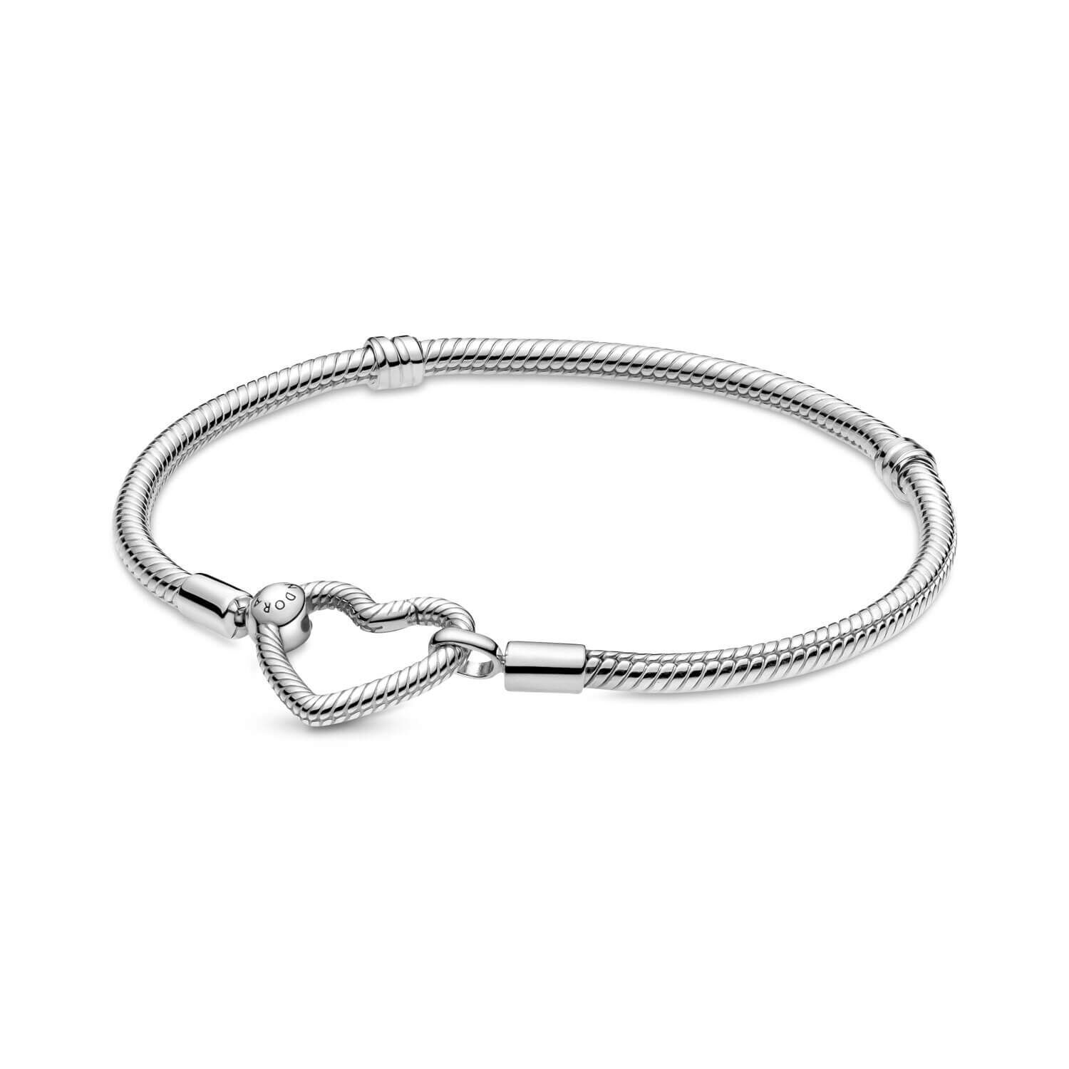 Pandora Moments Heart Closure Snake Chain Bracelet 599539C00
