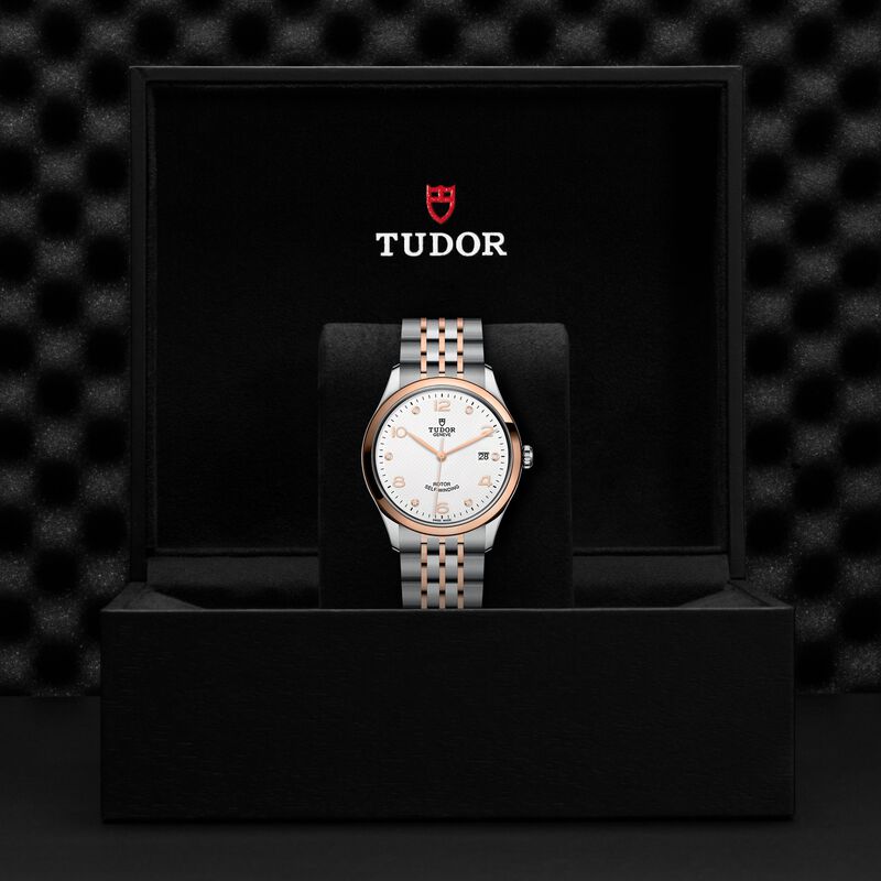 TUDOR 1926 Watch Steel Case White Dial Steel And Rose Gold Bracelet, 39mm image number 4