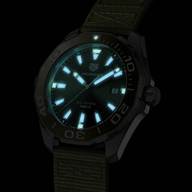 TAG Heuer Aquaracer Quartz Mens Khaki Nylon Steel Watch, 43mm image number 4