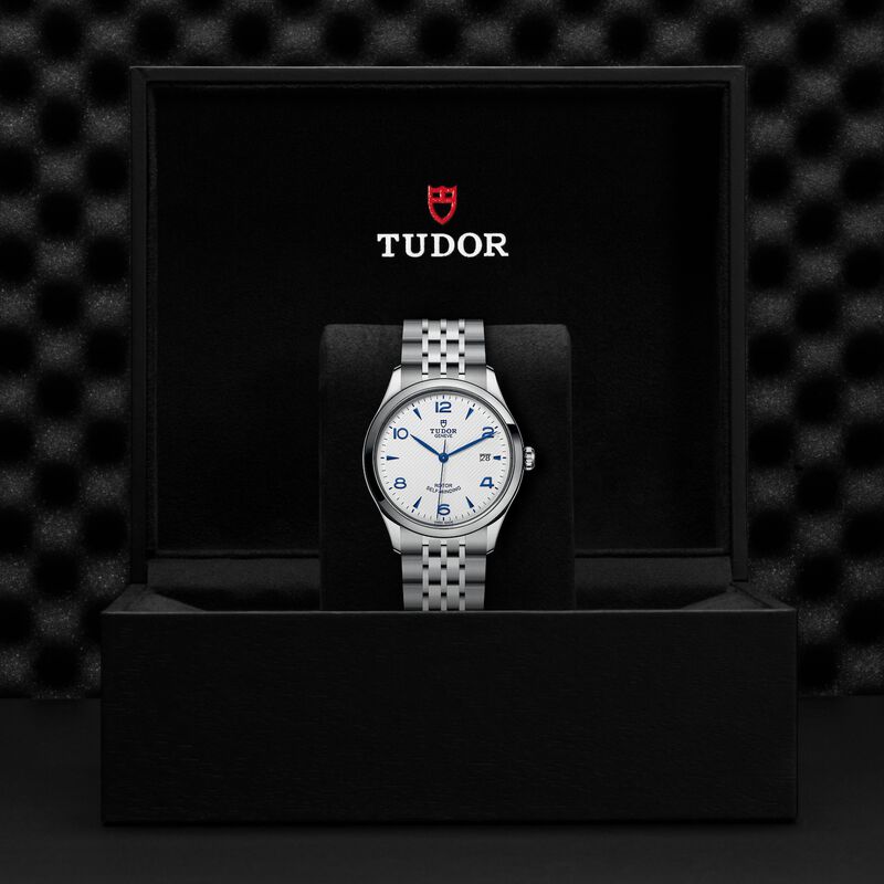 TUDOR 1926 Watch Steel Case Silver Dial Steel And Rose Gold Bracelet, 39mm image number 4