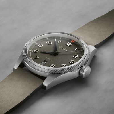Oris ProPilot Date Green Dial Watch, 41mm