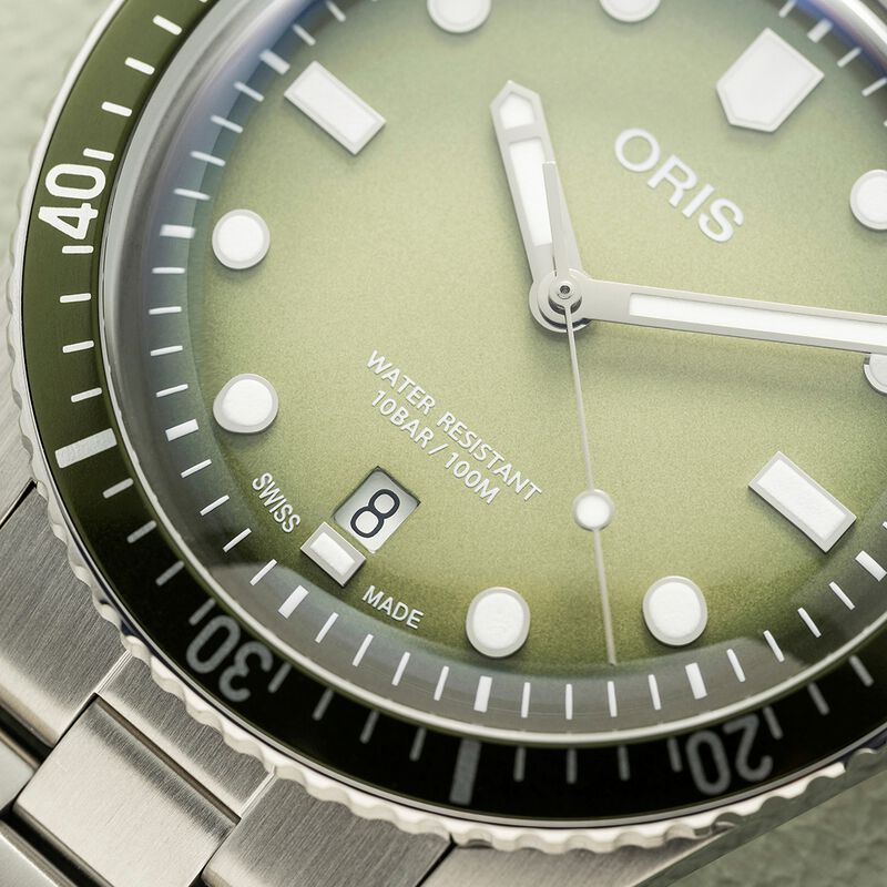 Oris Divers Sixty-Five Date Green Dial Watch, 40 mm image number 2