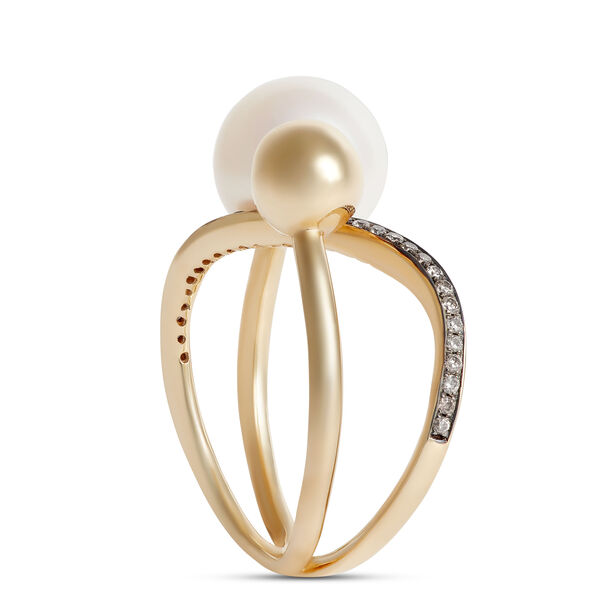 Pearl and Diamond Ring, 14K Yellow Gold