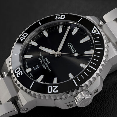 Oris Aquis Date Black Dial Watch, 43 mm