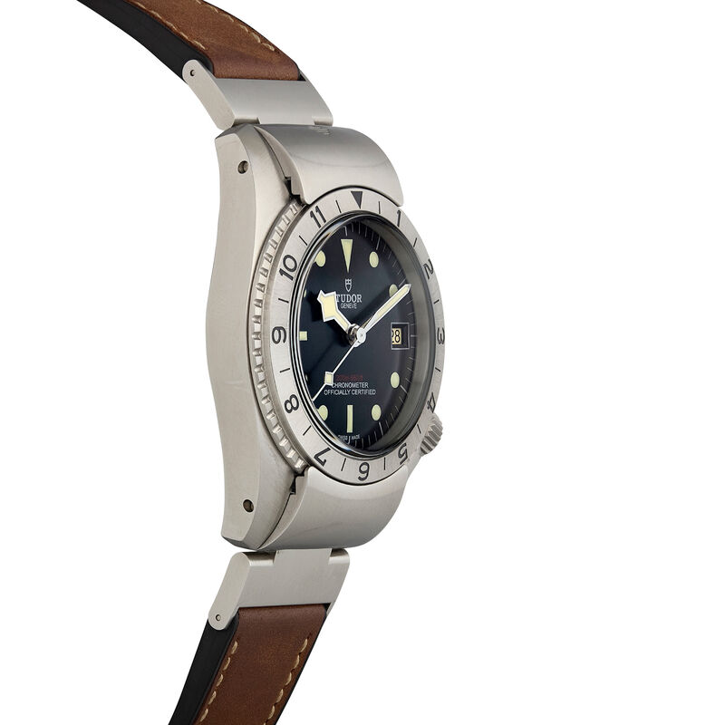 Pre-Owned TUDOR Black Bay P01 Black Dial, 42mm image number 2