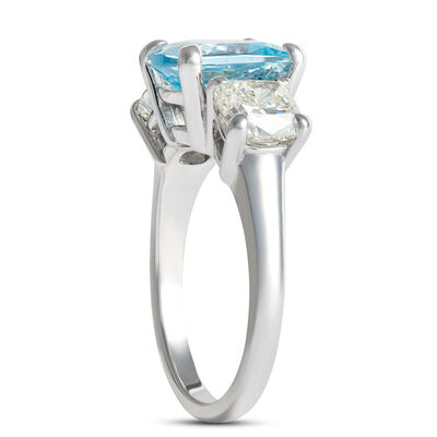 Cushion Cute Aquamarine and Diamond Ring, 14K White Gold