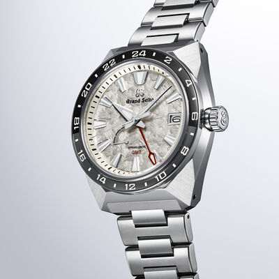 Grand Seiko Sport Collection Spring Drive GMT Tokyo Lion SBGE307