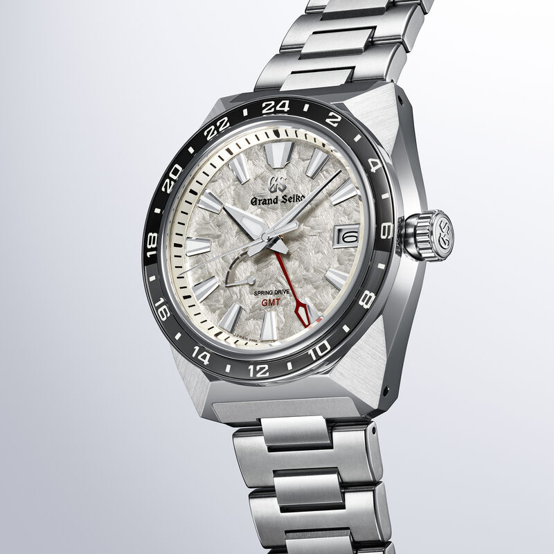 Grand Seiko Sport Collection Spring Drive GMT Tokyo Lion SBGE307 image number 1