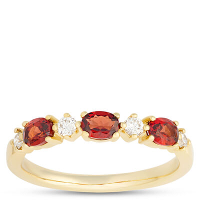 Classic Oval Garnet and Diamond Ring, 0.15 Carat Total Weight, 14K Yellow Gold