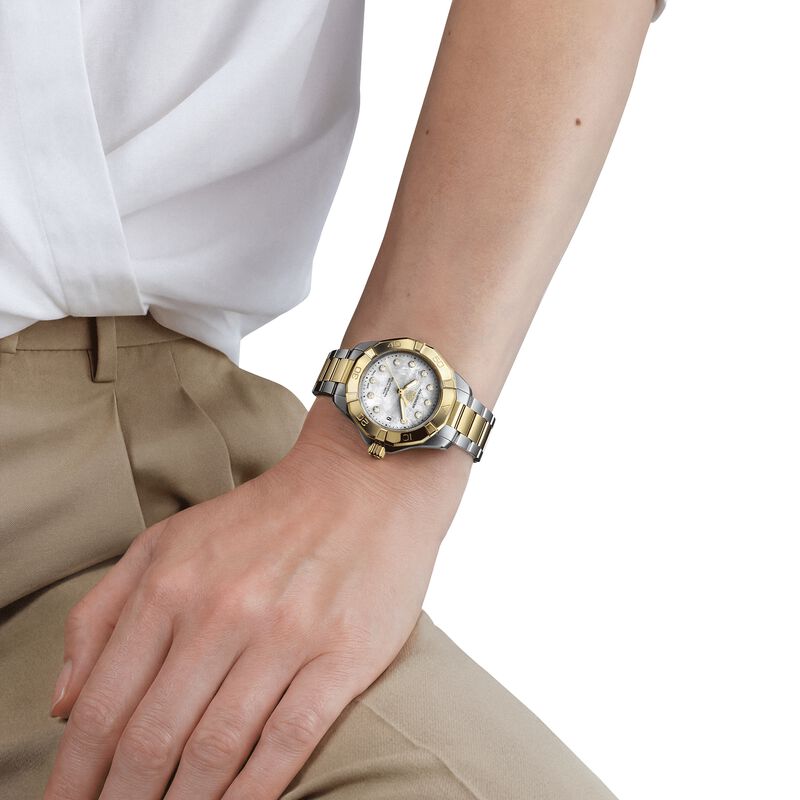 TAG Heuer Aquaracer Professional 200 Solargraph White Dial Watch, 32mm image number 4