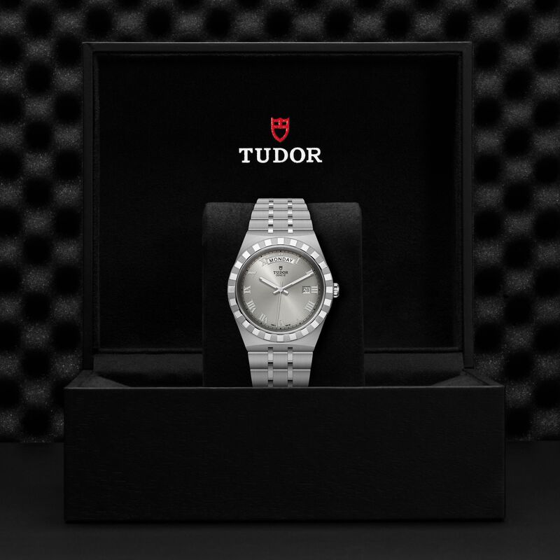 TUDOR Royal Watch Steel Case Silver Dial Steel Bracelet, 41mm image number 4