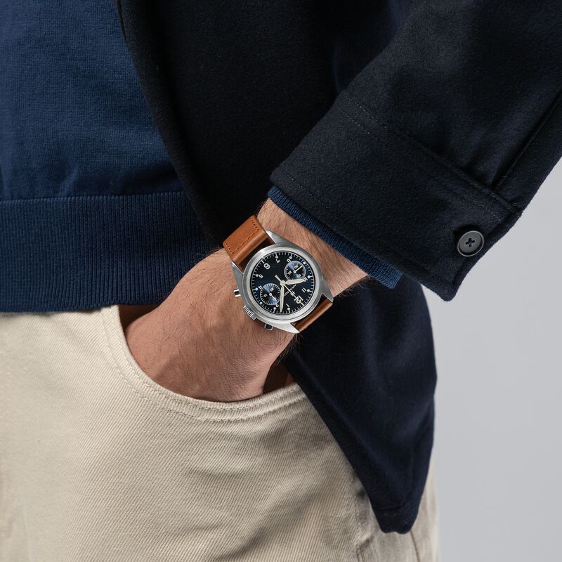 Hamilton Khaki Aviation Pilot Pioneer Mechanical Chrono Blue Dial Watch,  40mm image number 4