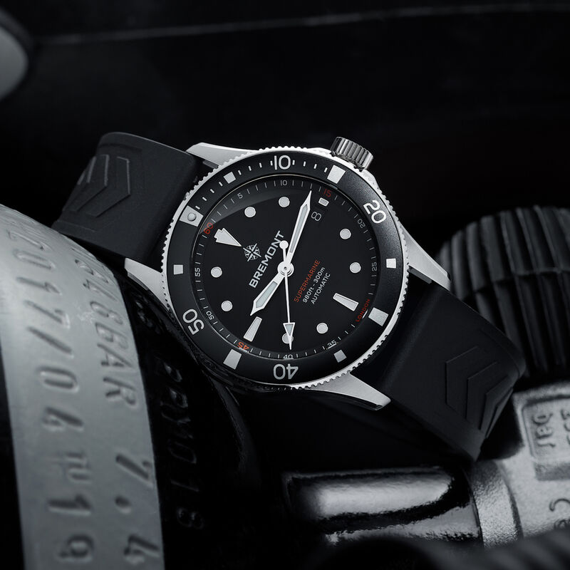 Bremont Supermarine Black Dial Watch, 40mm image number 3