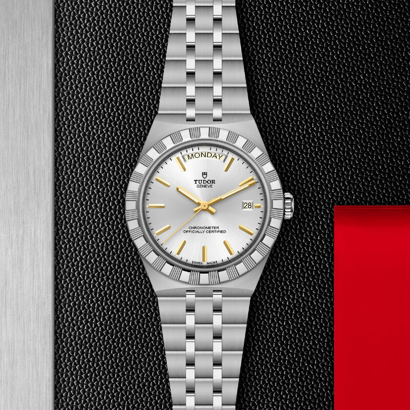 TUDOR Royal Silver Dial Watch, 40mm image number 2