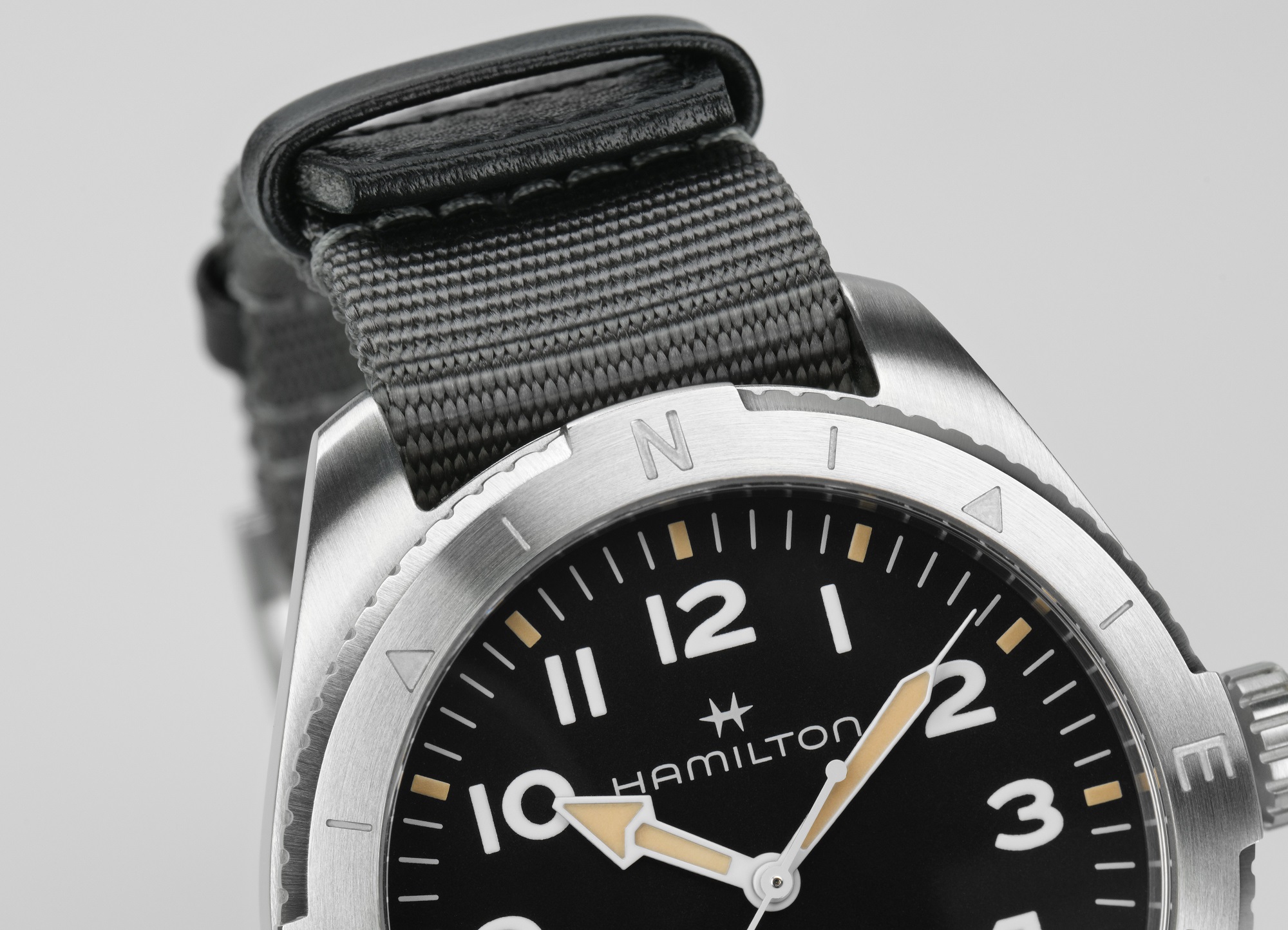 時計 Hamilton Khaki Field Automatic H70595930 Hamilton Khaki Field Expedition Auto Watch Black Dial, 41mm