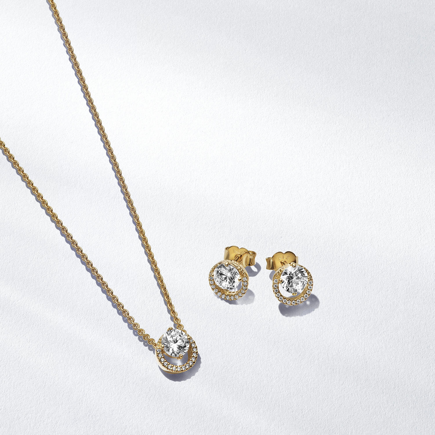 Pandora Sparkling Round Halo Jewelry 