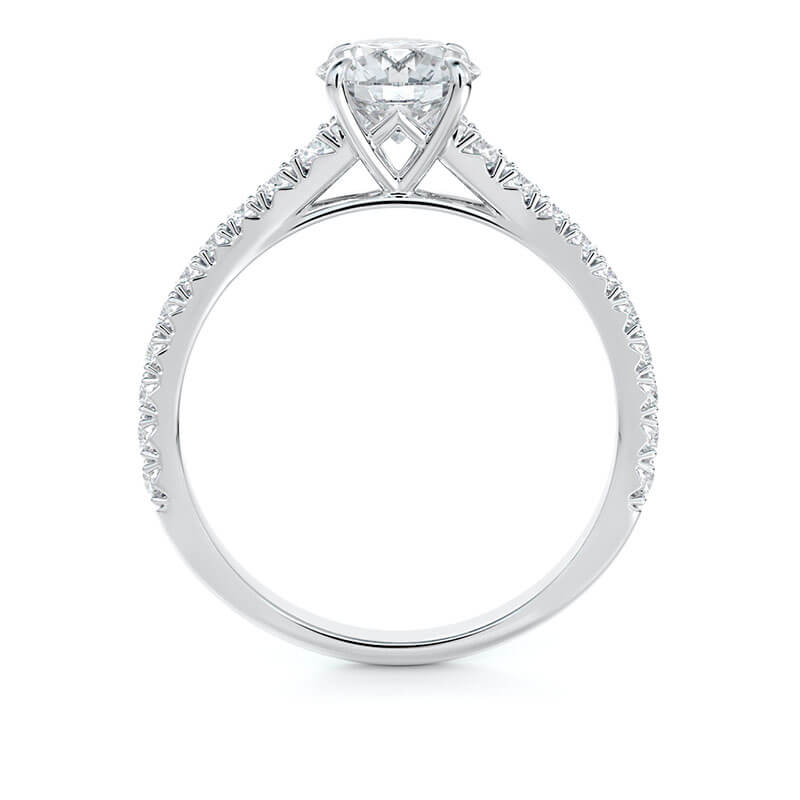 Round Diamond Engagement Ring 18K