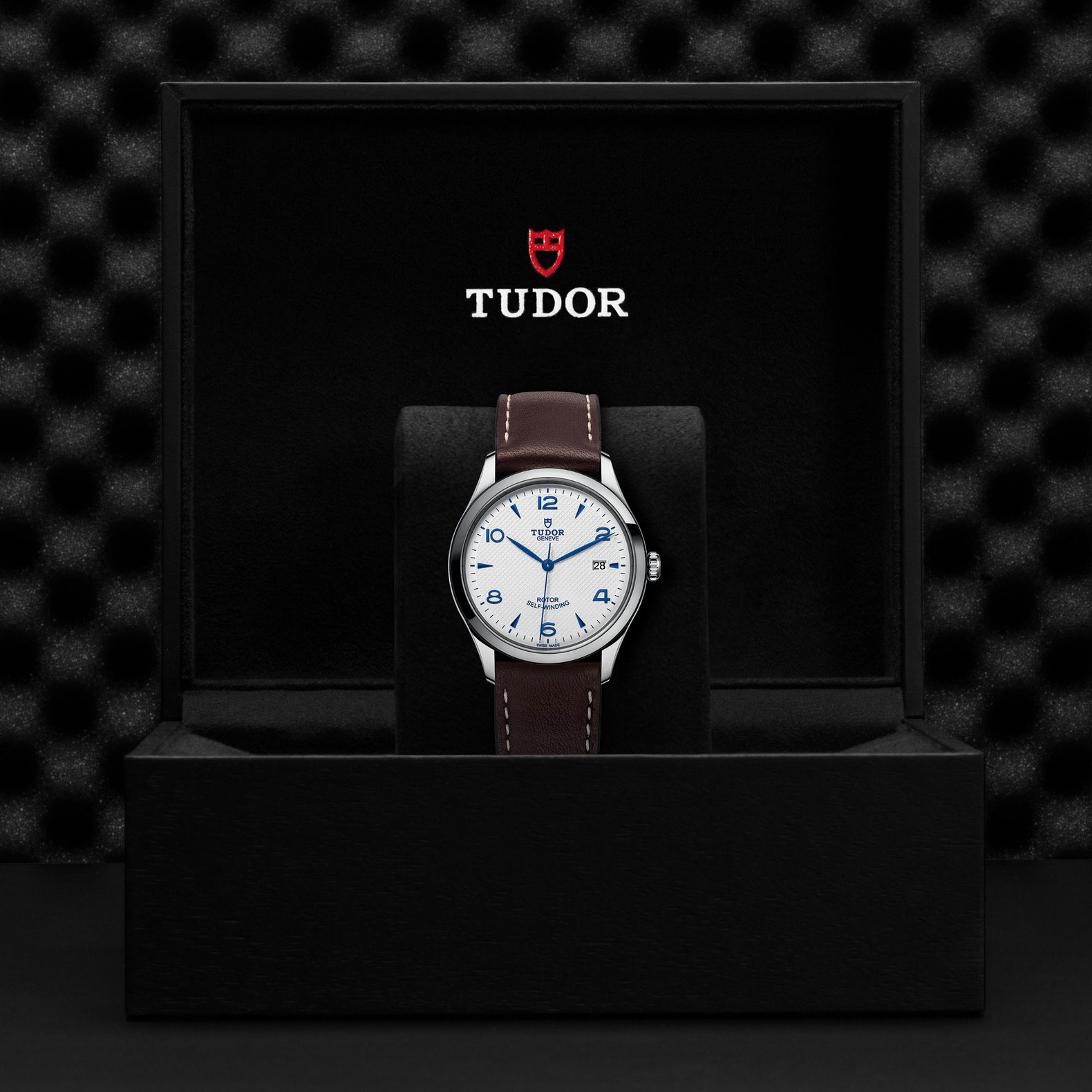 TUDOR 1926 Opaline Dial Watch, 39mm