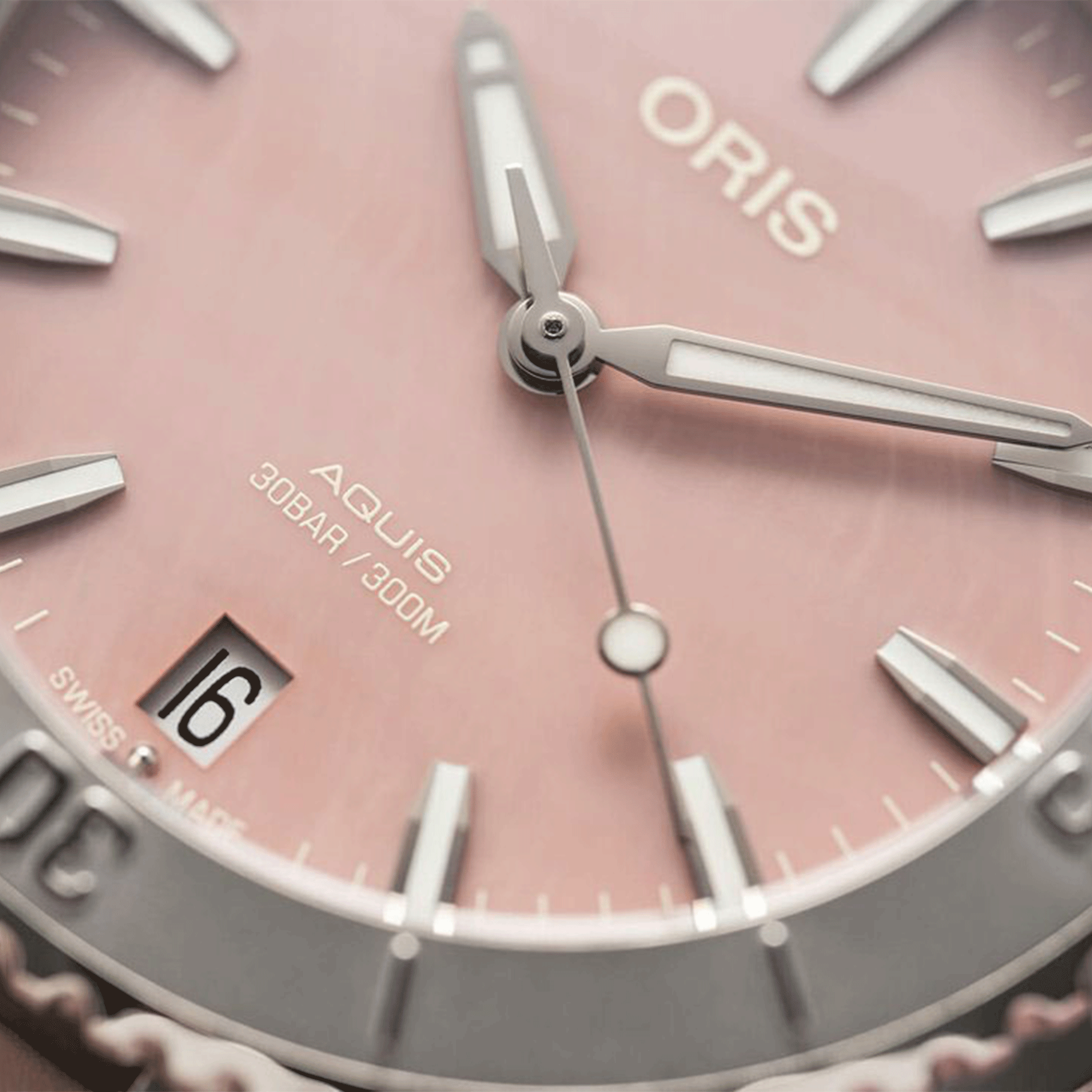 Oris Aquis Date Watch Pink Dial, 36.5mm