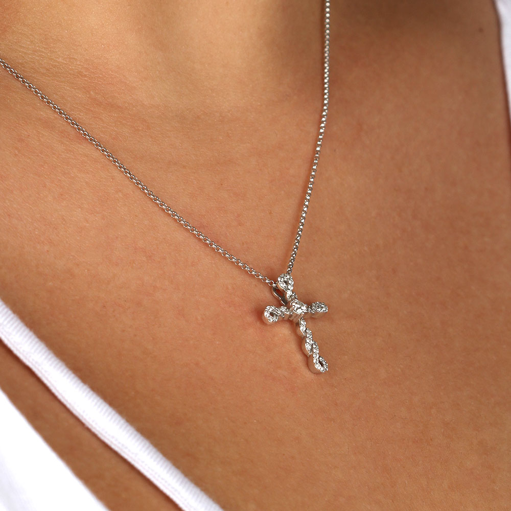 Ikuma Canadian Diamond Twisted Cross Pendant 14K