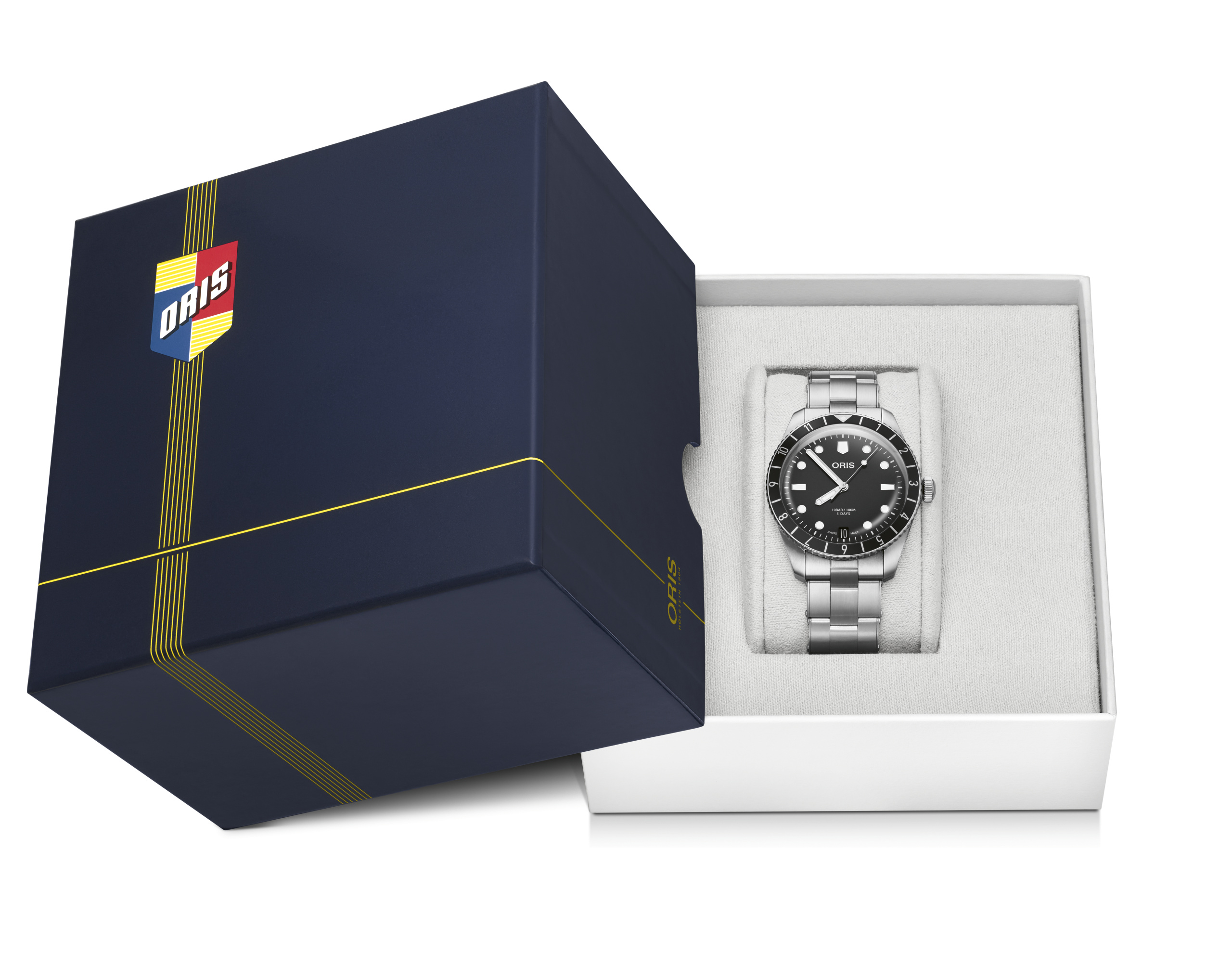 Oris Divers Sixty-Five 12H Calibre 400 Watch Black Dial, 40mm