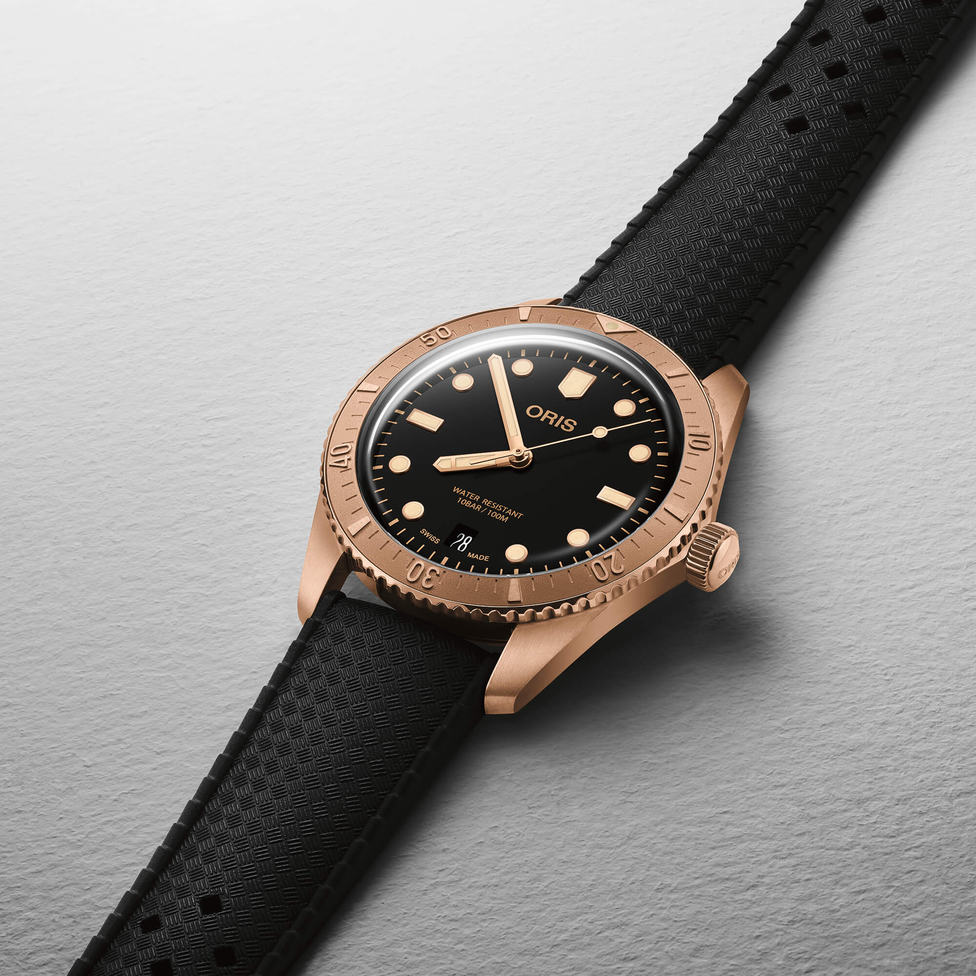 Oris Divers Sixty-Five Date Black Dial Watch, 38mm