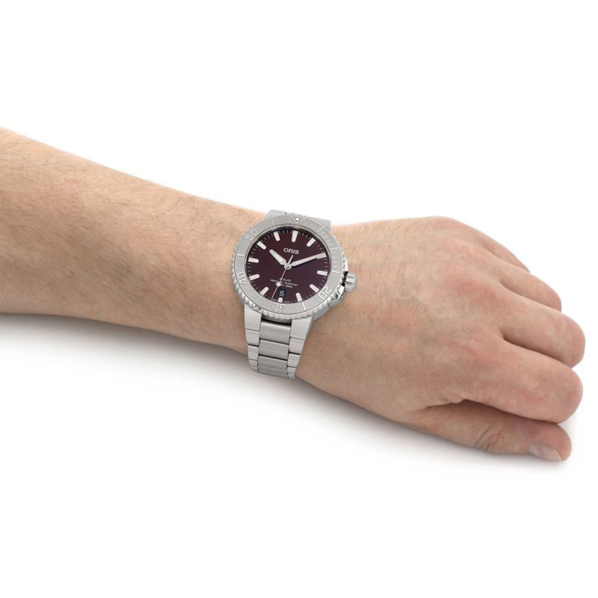 Oris Aquis Date Relief Watch Cherry Red Dial Steel Bracelet, 41.5mm