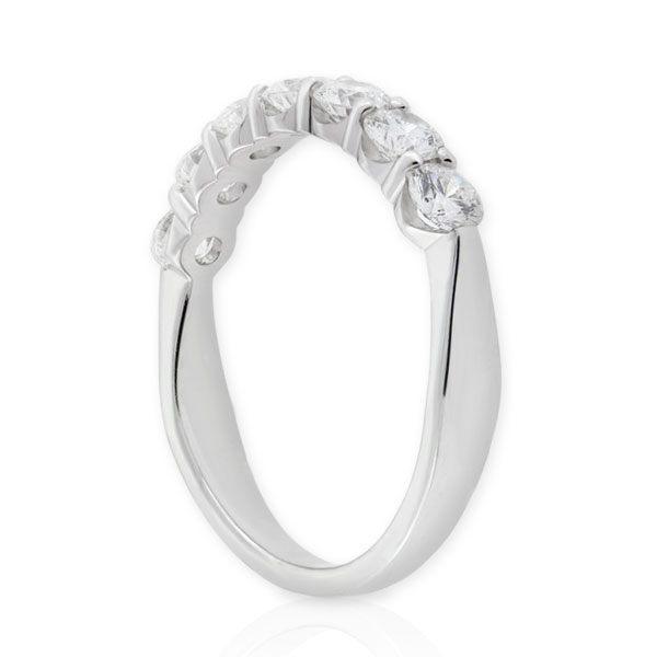 Ben Bridge Signature 7-Stone Diamond Band 18K, 1 ctw.
