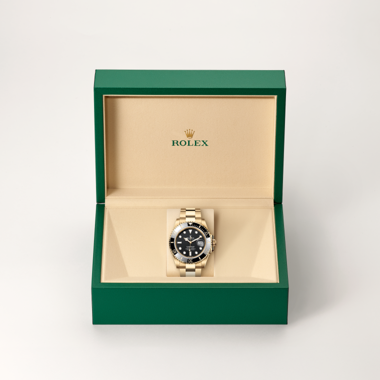 rolex submariner in 18 ct yellow gold, m126618ln-0002 - in rolex box - ben bridge