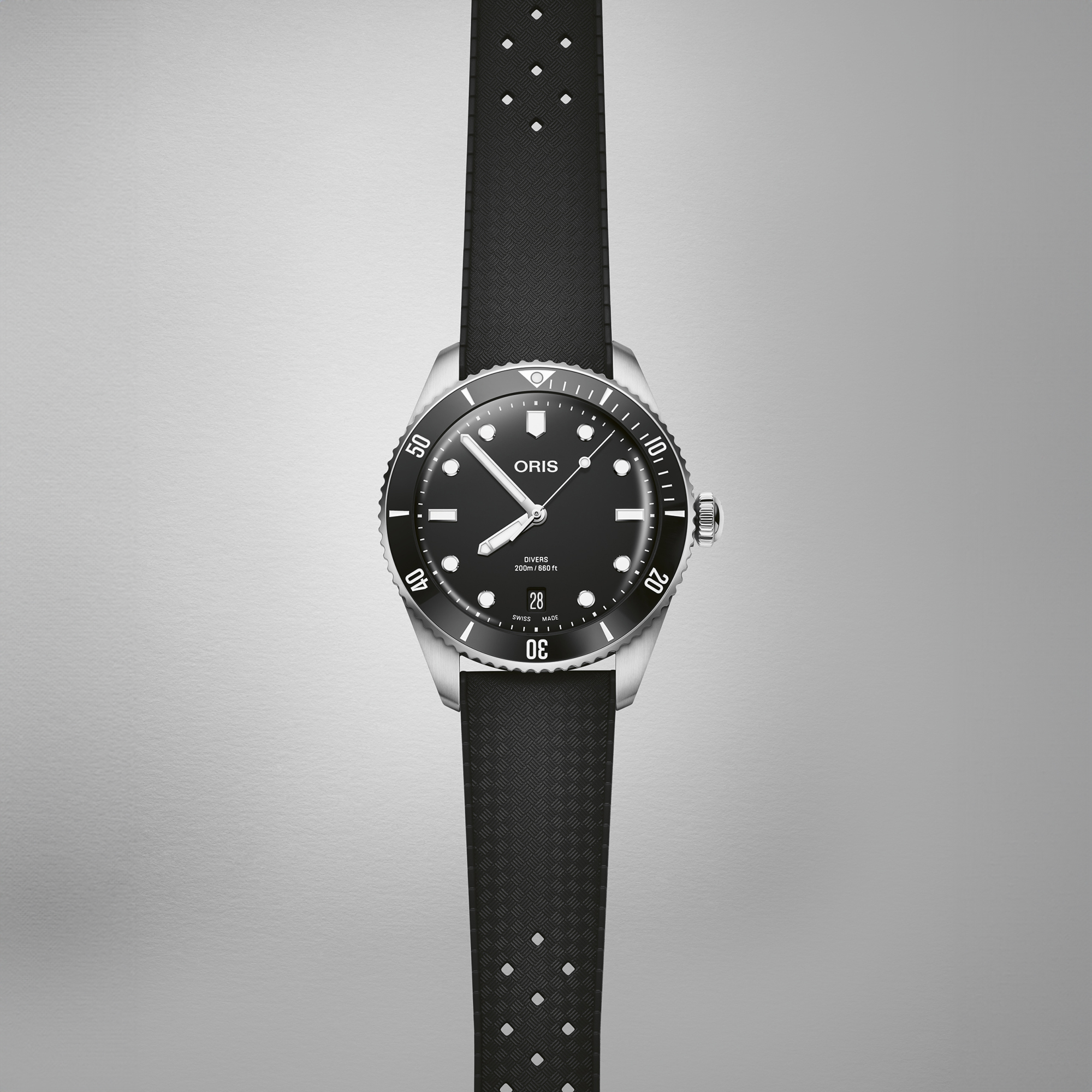 Oris Divers Date Black Dial, 39 mm