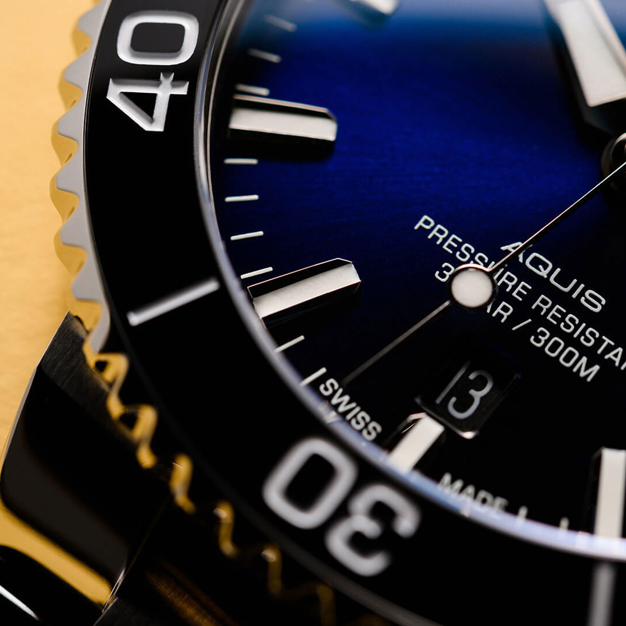 Oris Aquis Date With Blue Gradient Dial Watch, 41.50mm