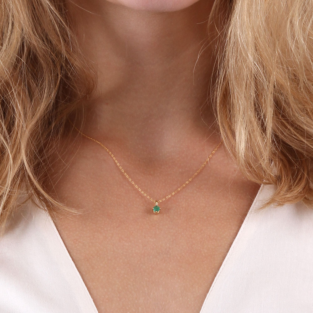 Round Emerald Pendant 14K | Ben Bridge 