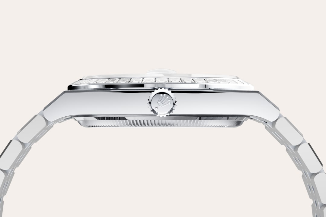 rolex land-dweller in platinum, m127286tbr-0001 - platinum - ben bridge