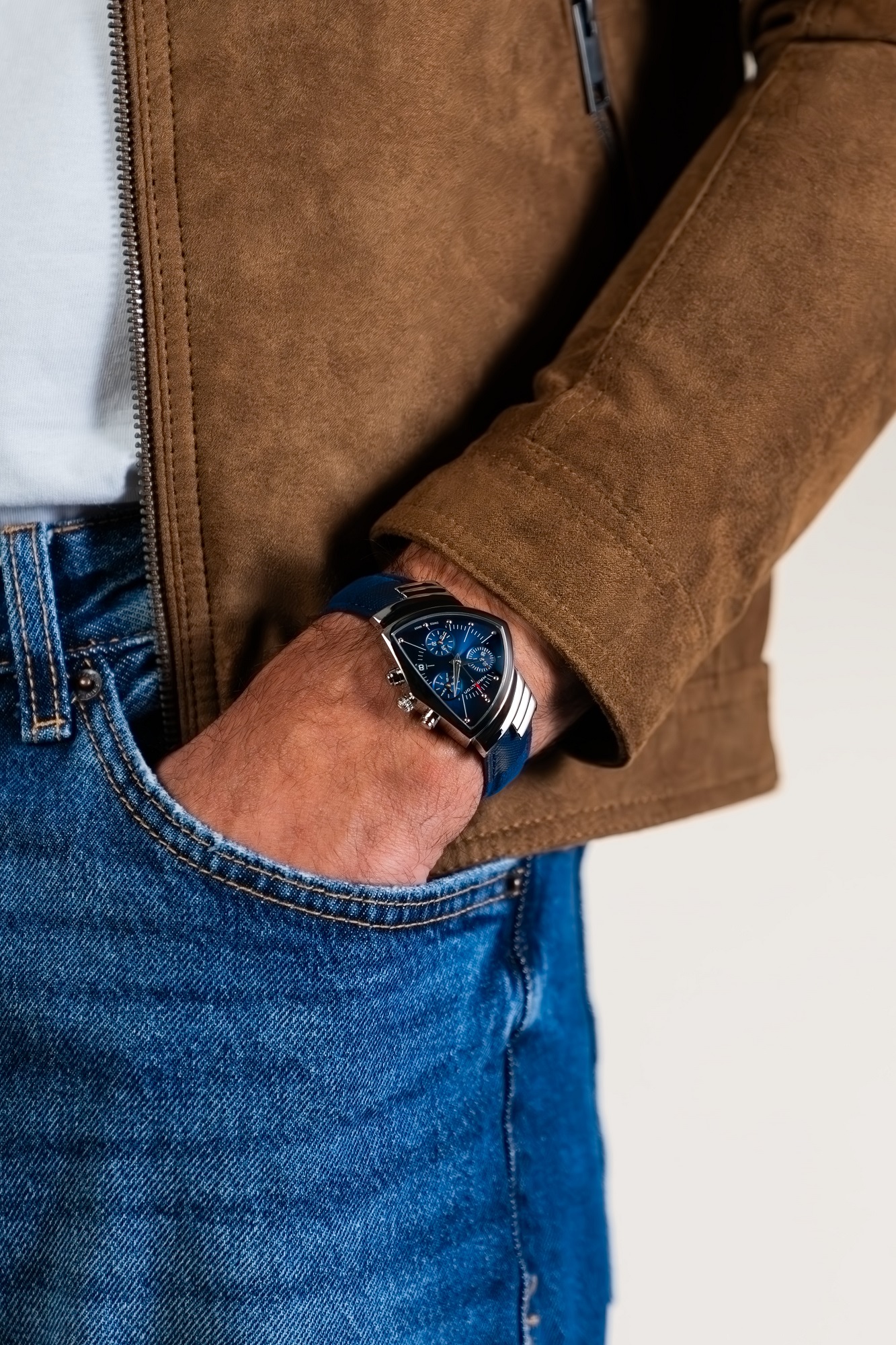 Hamilton Ventura Chrono Quartz Watch Blue Dial, 32mm