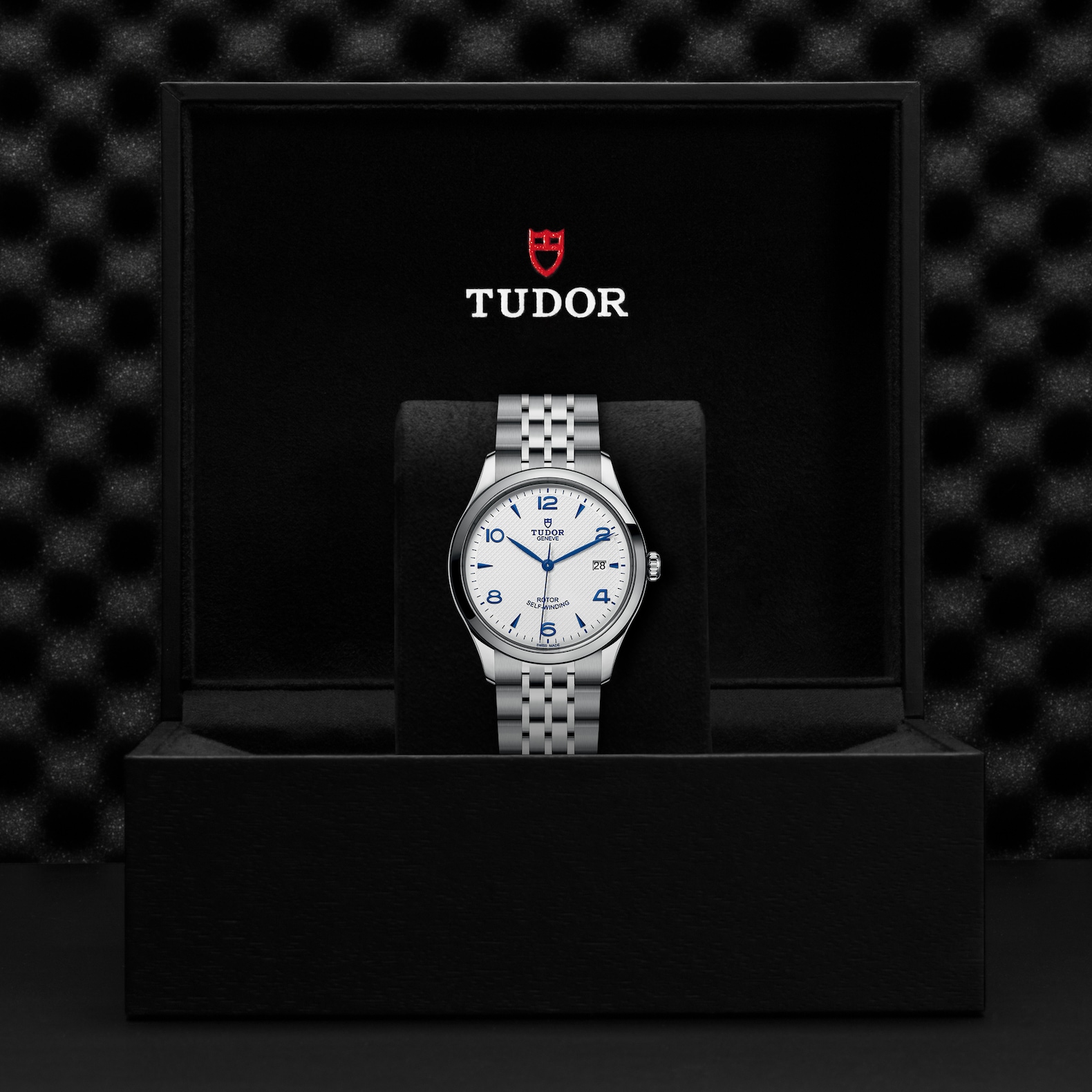 TUDOR 1926 Opaline Dial Watch, 39mm