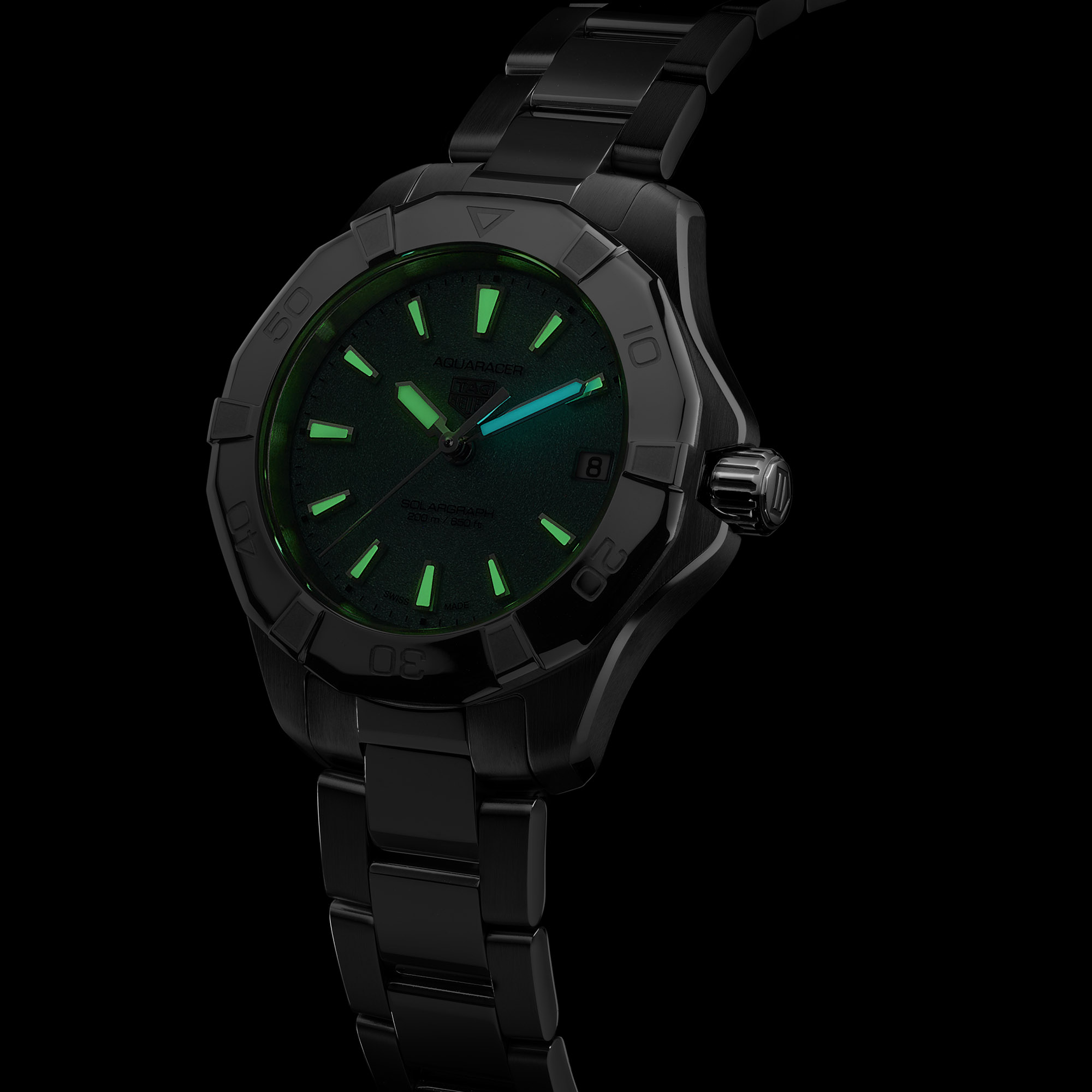 TAG Heuer Aquaracer Professional 200 Solargraph Green Dial, 34mm