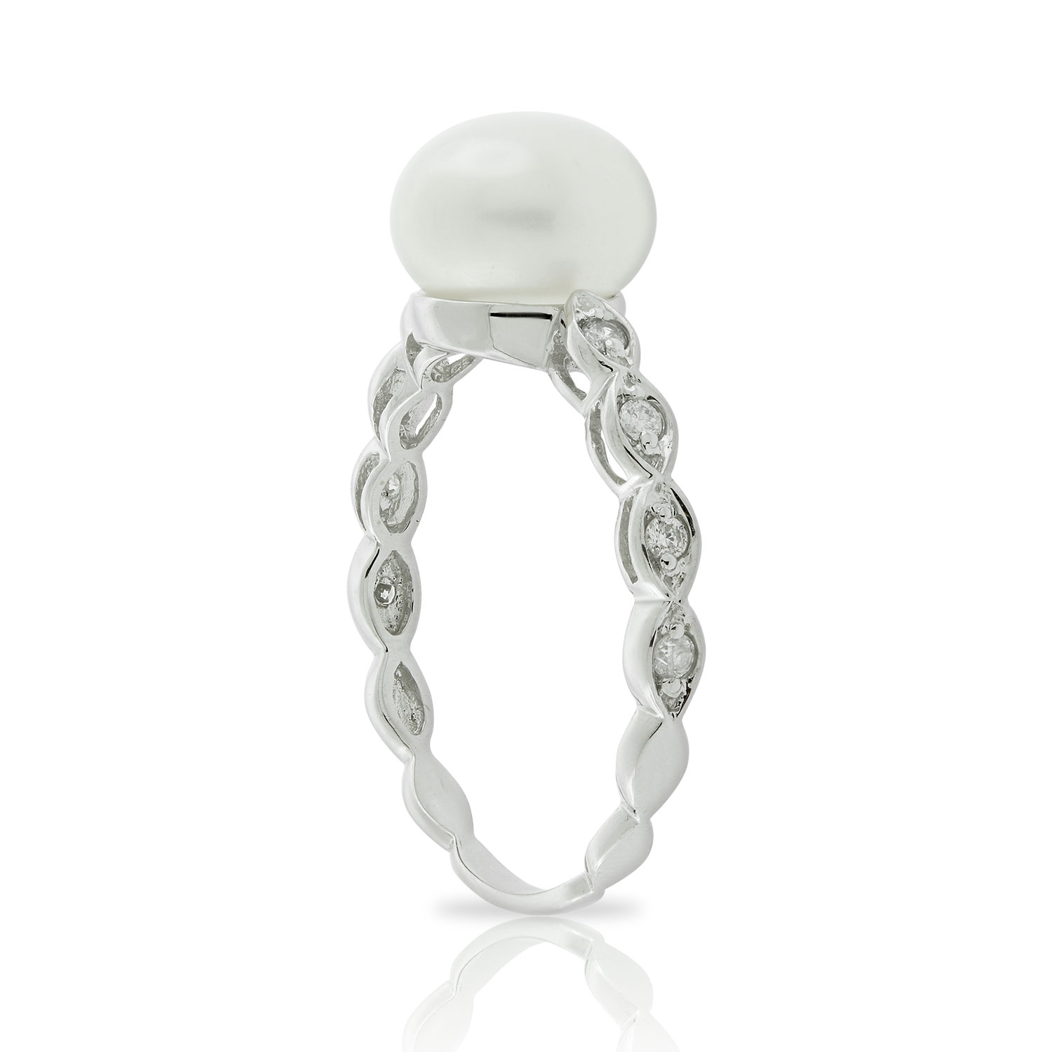 Cultured Freshwater Pearl & Diamond Ring 14K