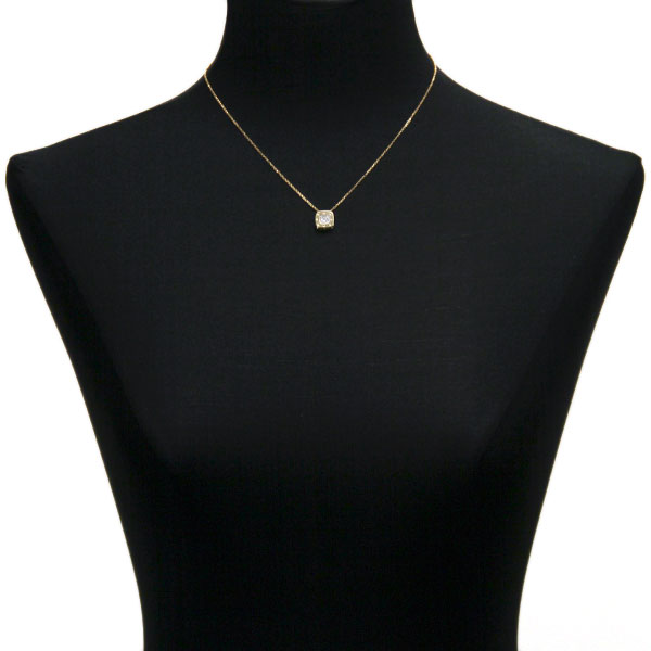 Roberto Coin Pois Moi Diamond Pendant 