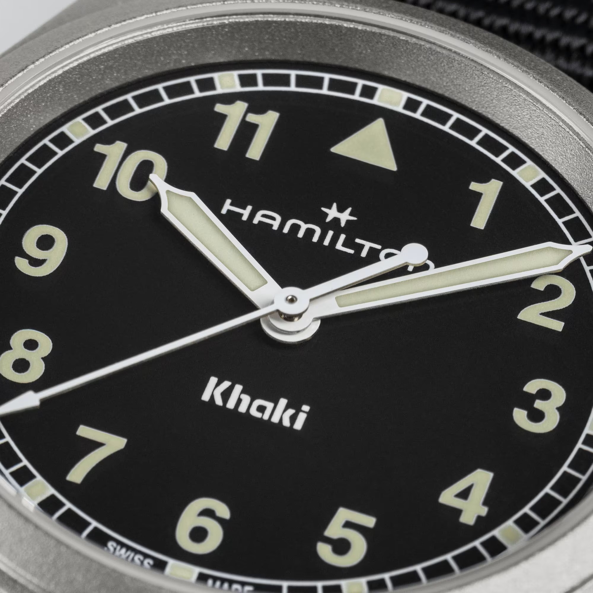 Hamilton Khaki Field Quartz Watch Black Dial, 33mm