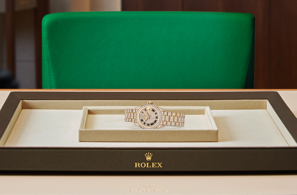 Rolex Lady-Datejust Oyster, 28 mm, yellow gold and diamonds - M279458RBR-0001 at Ben Bridge