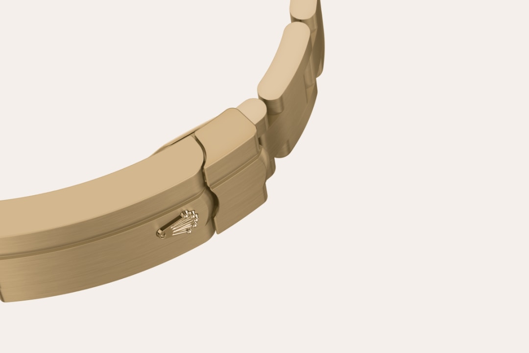 rolex oyster perpetual in 18 ct yellow gold, m276208-0002 - the oyster bracelet - ben bridge