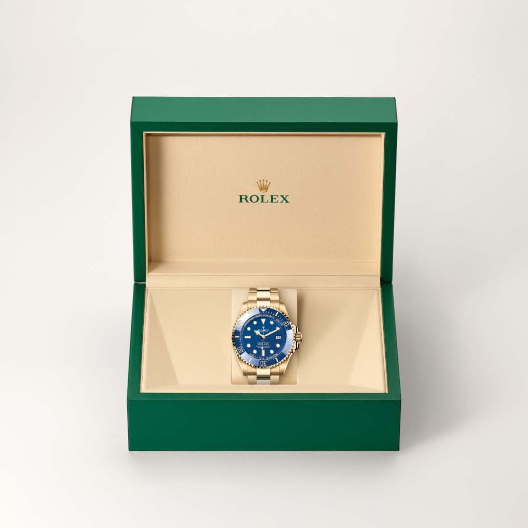 rolex deepsea in 18 ct yellow gold, m136668lb-0001 - in rolex box - ben bridge